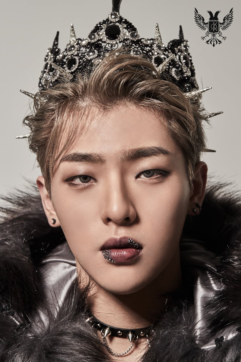 TheKingDom_GF's tweet photo. [👑]
KINGDOM 3RD MINI ALBUM 'History Of Kingdom : PartⅢ. Ivan' INDIVIDUAL CONCEPT PHOTO (Chaos ver.)
.
#MUJUN #무진 #KINGDOM #킹덤 https://t.co/GS1orRAxM1