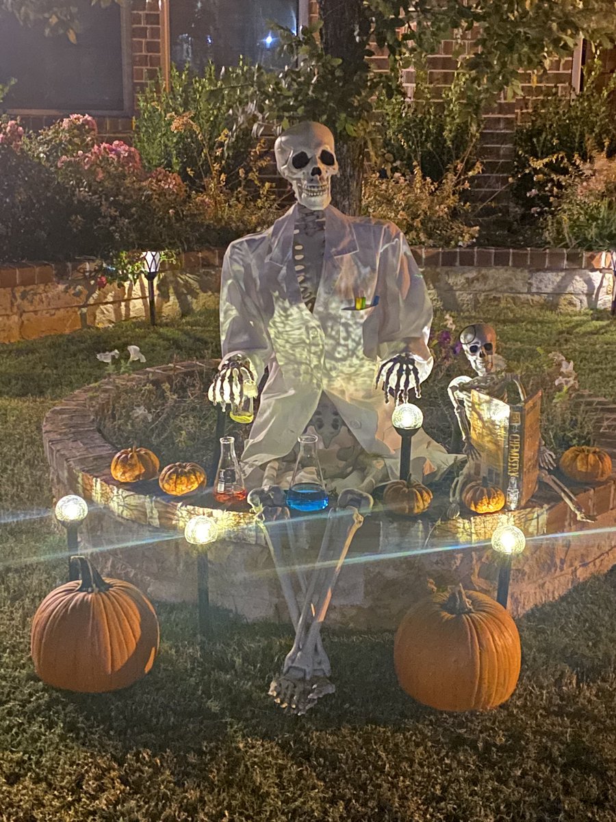 Halloween 🎃 Decoration by a Chemistry Professor 👩‍🔬