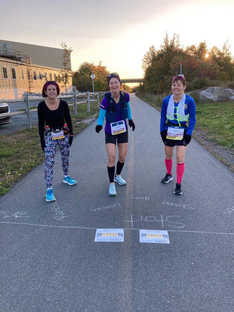 tmcginn11's tweet photo. Commitment and training paid off! A beautiful finish line ❤️@bostonmarathon #RunTo125 https://t.co/WXYQ1ypcJo
