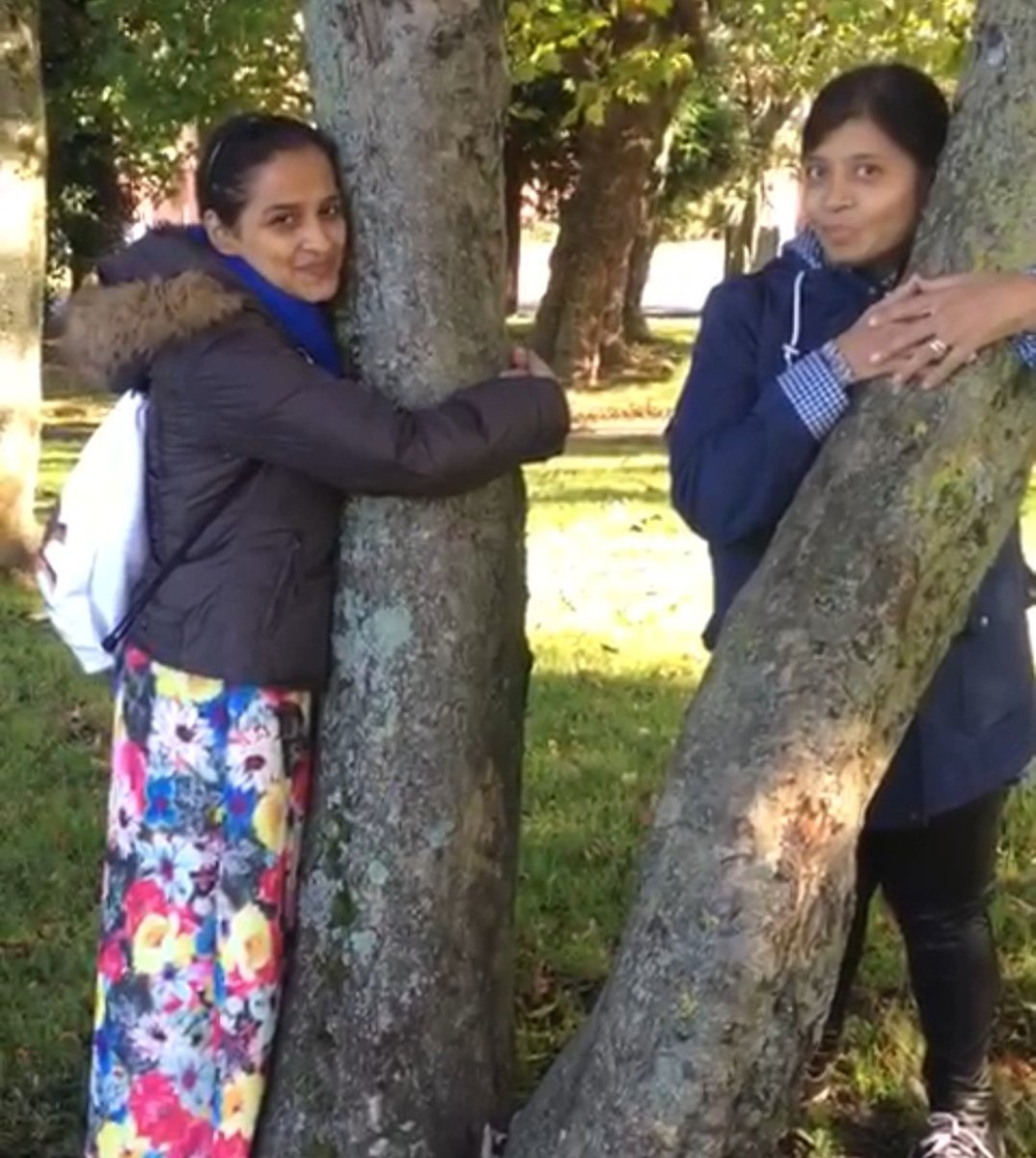 BameProject's tweet photo. Today we have been experiencing holistic therapies in the park like hugging a tree, walking backwards, in no 8 and got active playing a bit of tennis.
#stayingactive #learnnewskill
@BuryCouncil @GmWalks @BuryCulture @LifestyleBury @haighclaire @ClareCummins5 @GreatMancPod https://t.co/vHSQHwqANz