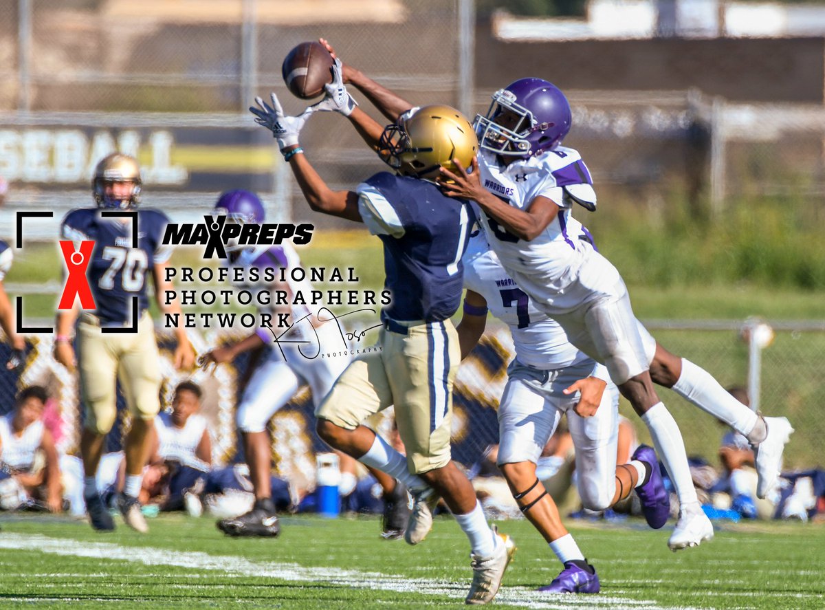 My coverage of Warren vs O'Connor JV Football for @SA_Maxpreps <a href="/EW_FB/">Warren Football</a> <a href="/OCathletics1819/">O’Connor HS Athletics</a> More photos at: t.maxpreps.com/3AuSbrt