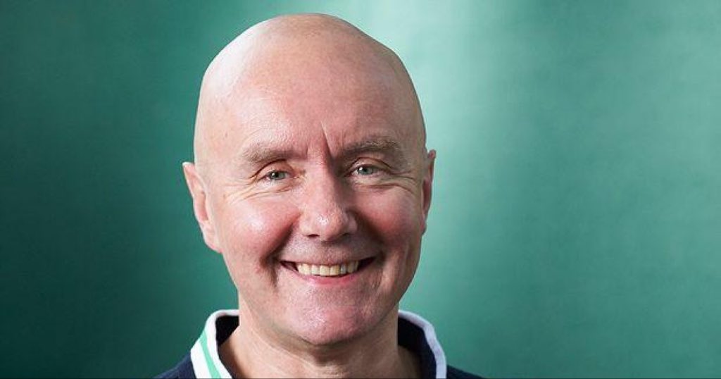 IRVINE WELSH ‘The real fear of elites in England is that, if Scotland is independent, at a stroke, there’s no royal family, no House of Lords, no Eton. And people in England are going to say – we’ll have some of that.’ #indyref2
