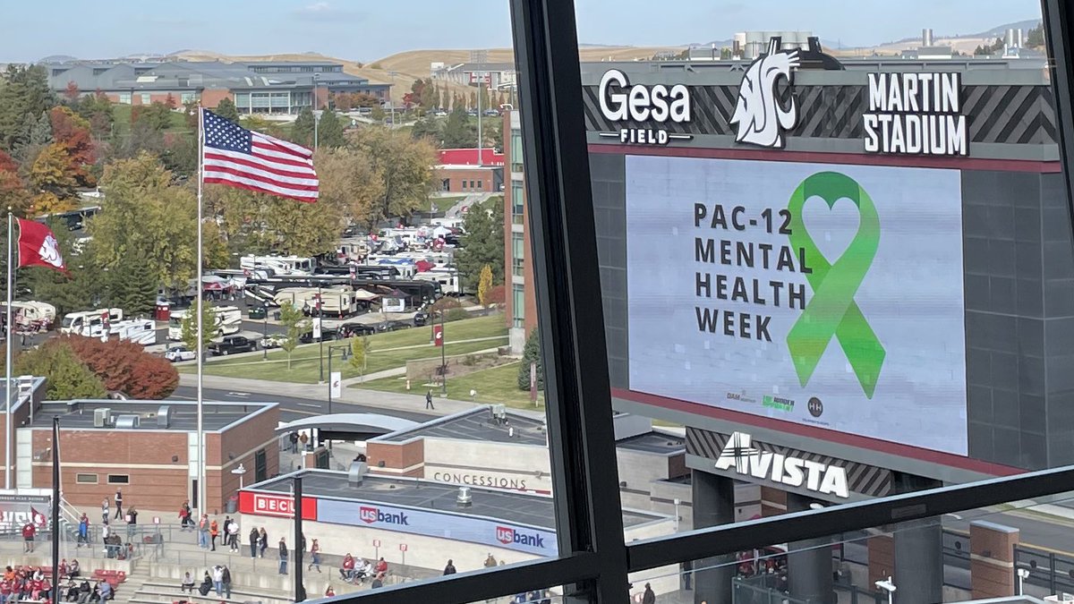 BtotheBlair's tweet photo. Today is #WorldMentalHealthDayย
Yesterday, we wrapped up @Pac12 Mental Health Week.
End the stigma. Itโs okay to not be okay.
#GoCougs | #PacHasYourBack https://t.co/9W4mxDhre1