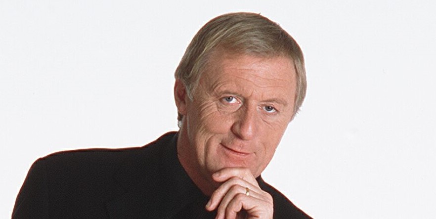 Happy 75th birthday to Chris Tarrant. Don\t shout \phone a friend\ across the road to him... 