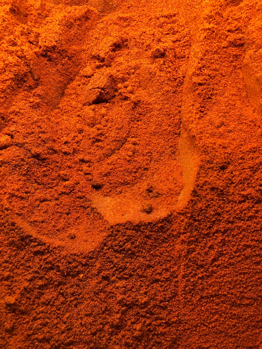 SIO_Farben's tweet photo. Gerne lassen wir uns von natürlichen Farbtönen inspirieren. Das können auch mal #Gewürze sein.

#silikatfarben #mineralfarben #baubiologie #bauphysik #maler #farben #oekologie #architekten #wohnen #bau #raumklima #wohngesund #allergiker #gesundefarben #innenfarben #trendfarben https://t.co/NNXaYtAt8C