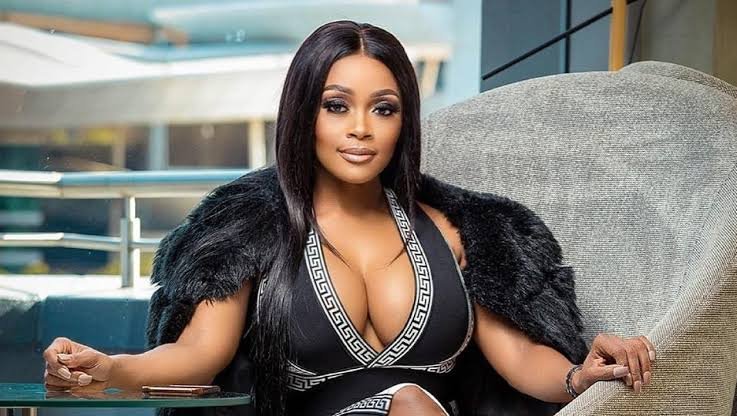 qhamadlula_'s tweet photo. Thembi Seete is defying age. Appreciation Post #IdolsSA https://t.co/kvjRIA45zF