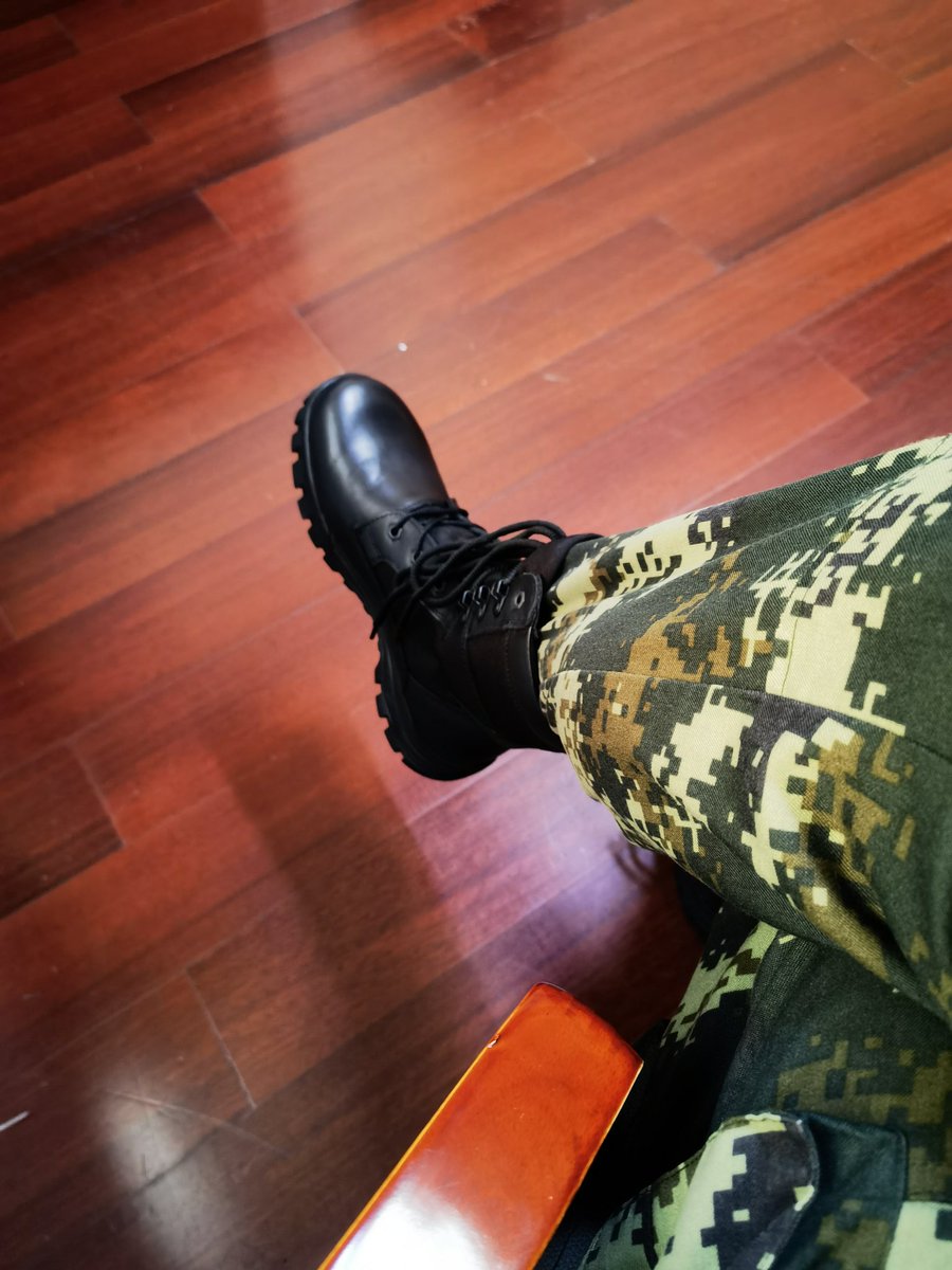 疯狂橄榄绿 tweet media