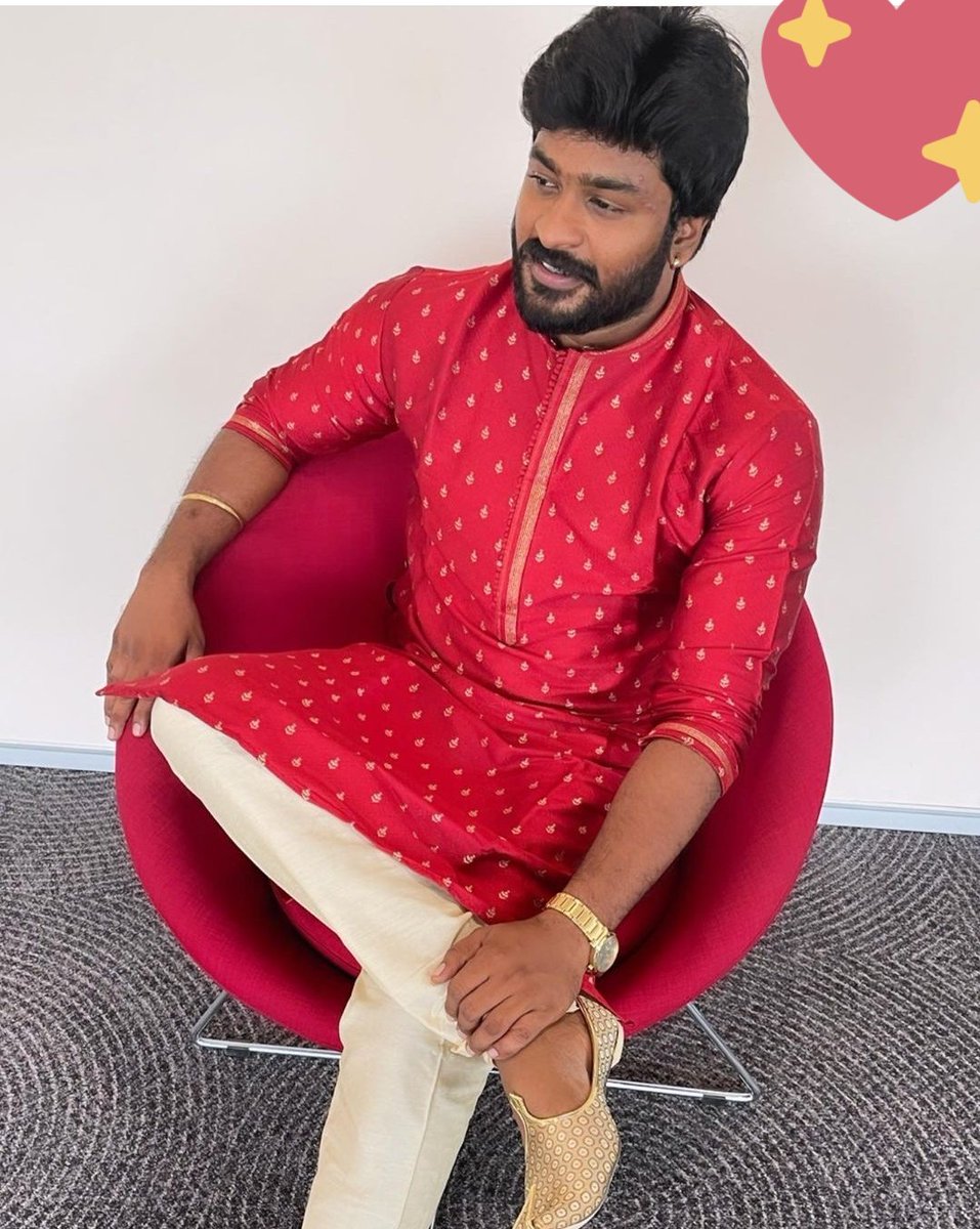 keesavenayagei's tweet photo. RED❤Makkal Nayagan
#navin #navinkumar #makkalnayagan #makkalnayaganjnk #navinactor_official #expressionking @navinku276navin @ActorNavinKumar https://t.co/53AnbGS11K