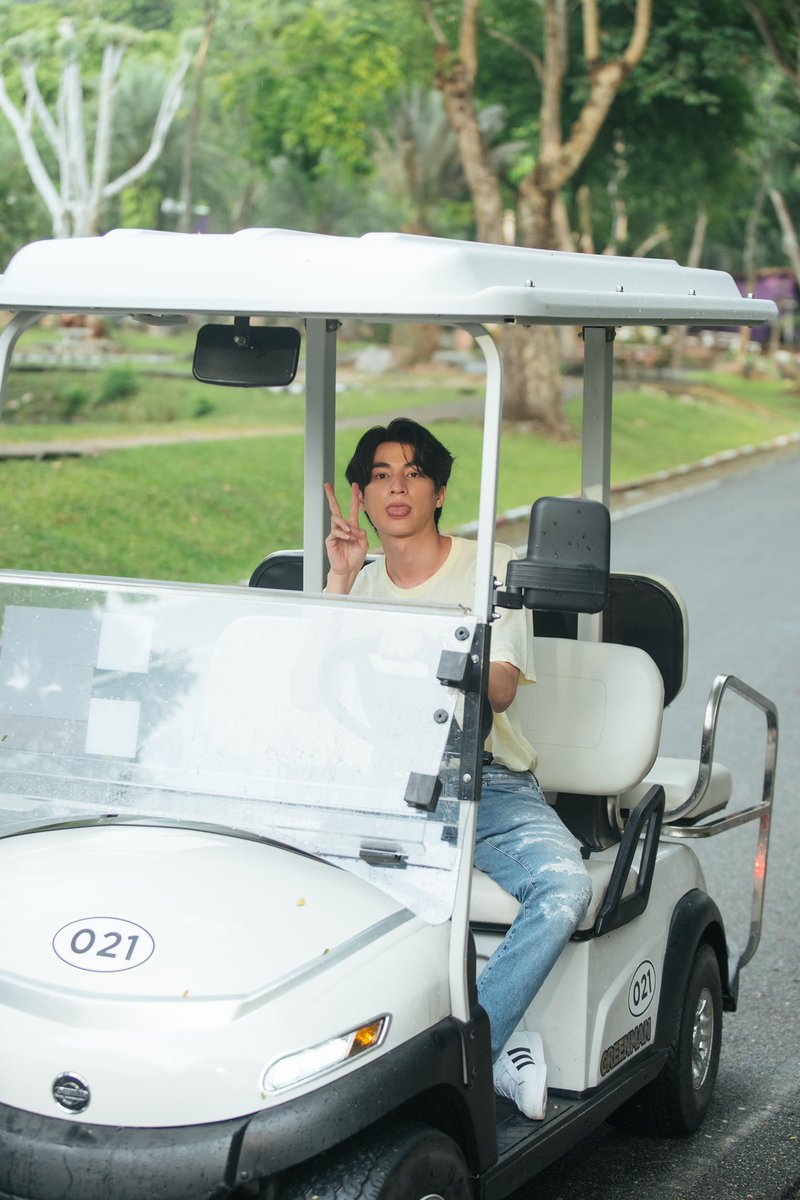 thebodyshop_th's tweet photo. แอดเอารูปเด็กชาย @gulfkanawut มาฝากทุกคนน แอดก้อรักเด็กชายคนนี้เสมอน้าา #10เต็ม10รักกลัฟไม่มีลด #ลูกบอลของคุณบิ๊กกลัฟ #PhiBalls #หวานใจมิวกลัฟ .. Have a Gulf Night 💚😻 ใครได้เห็นความสนุกของ Self Love EP 2 มาเล่าให้แอดฟังกันบ้างน้า ว่าดูกันไปกี่รอบแล้วว 🙏🏻🥰 https://t.co/nYEbGIazpU