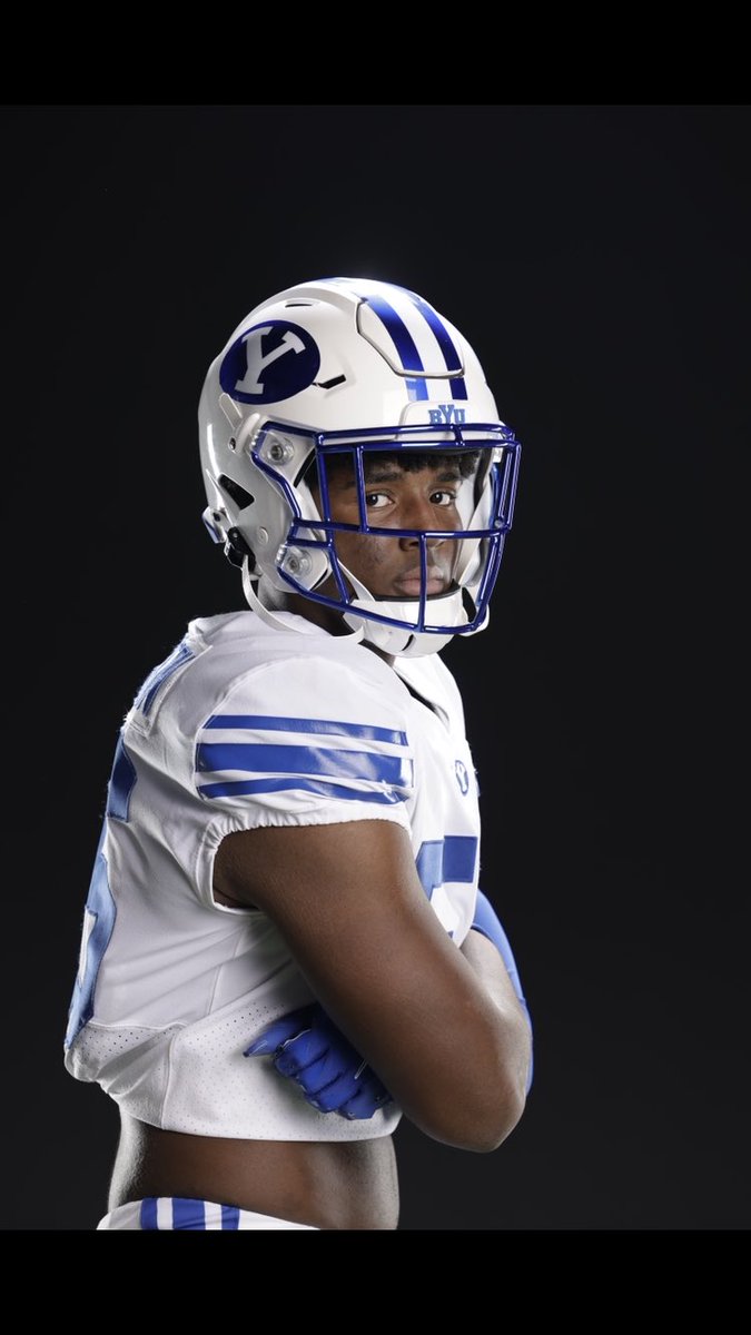 laylowwaller's tweet photo. Thank you @BYUfootball for the amazing weekend and unofficial visit!! I had a great time and am looking forward to coming back to Provo! Thank you @CoachPHadley and @Jasen_AhYou for making it a great experience! #gocougs🤙 @GoodwinCoach @ChelseaHornets @AL6AFootball https://t.co/FfjE18jcj0