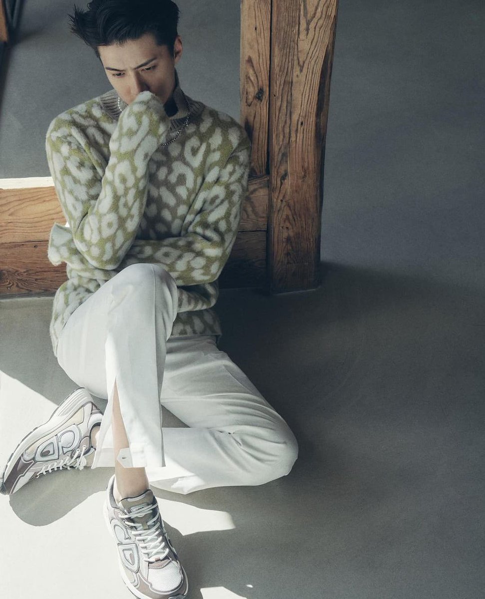 OSH_EXOLCHILE's tweet photo. [#OFICIAL | 101021] Actualización de dazedkorea junto con  #SEHUN  en su cuenta  de instagram

Cr.  @dazedkorea
Vía. Instagram https://t.co/f1aBawLLbL