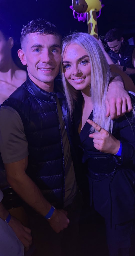 laurennnfosterr's tweet photo. THE REAL CHAMP
We celebrated a win because that’s what he did.
There’s only one Brad Foster🦍❤️
#bradfoster #barmyarmy https://t.co/QOsTRNo2m9