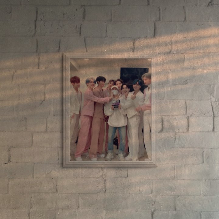 YUTOLAROID's tweet photo. every universe's wall after their 5th anniversary.

#PENTAGON #펜타곤 https://t.co/WP6BCDtPau