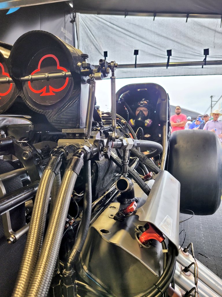 Paul_Lee116's tweet photo. Raceday ready at @txmplex! The @McLeodRacing / #FTIPerformance team will take on Blake Alexander in E1 of the #FallNats after qualifying 10th with a 3.958 @ 328.22 mph.
#StampedeOfSpeed #NHRA #McLeodEquipped https://t.co/XCi5648ErT