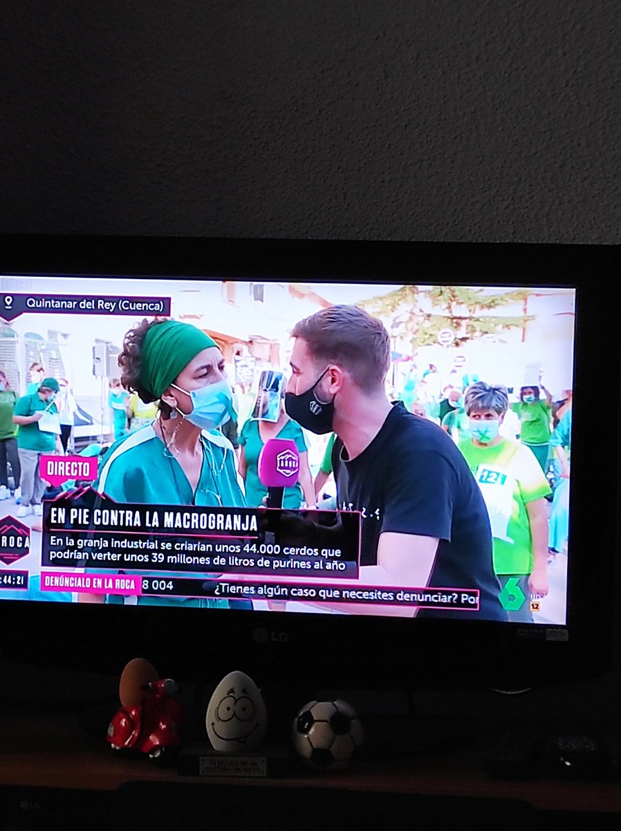 Viendo a <a href="/ZesarM/">César Muñoz</a> <a href="/CarlaAntonelli/">Carla Antonelli / 🏳️‍⚧️☂️</a> en #LaRoca #laroca1