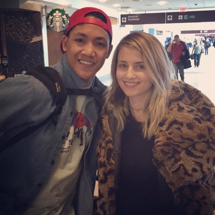 diannathinker's tweet photo. dianna with fans💘 https://t.co/S9YJx8bvZc