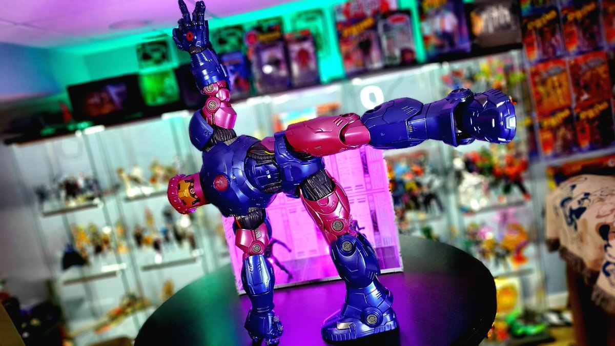 elduderino421's tweet photo. Namaste.
Yoga with a sentinel.
Video coming soon...
#marvellegends #marvel #haslab #haslabsentinel #sentinel @Sean_Solo8 @SalaciousRum @OakhurstStudios @OOTBCast @Dregz_Cat @CAP10AMERICA @DanDenny17 @AwesomeGeekShow @geek_strong @MShabbygeek @Tezmondo74 @ReviewsReynolds https://t.co/ApdMs5Je8q