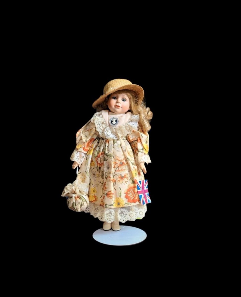 Excited to share the latest addition to my #etsy shop: The Wimbledon Collection 17' Porcelain Doll #3034 Athena etsy.me/3oMWvzU #beige #orange #vintageporcelain #porcelaindoll #pantalooncrinoline #standincludeddoll #hatandsashdoll #dolljewelry #cameodoll