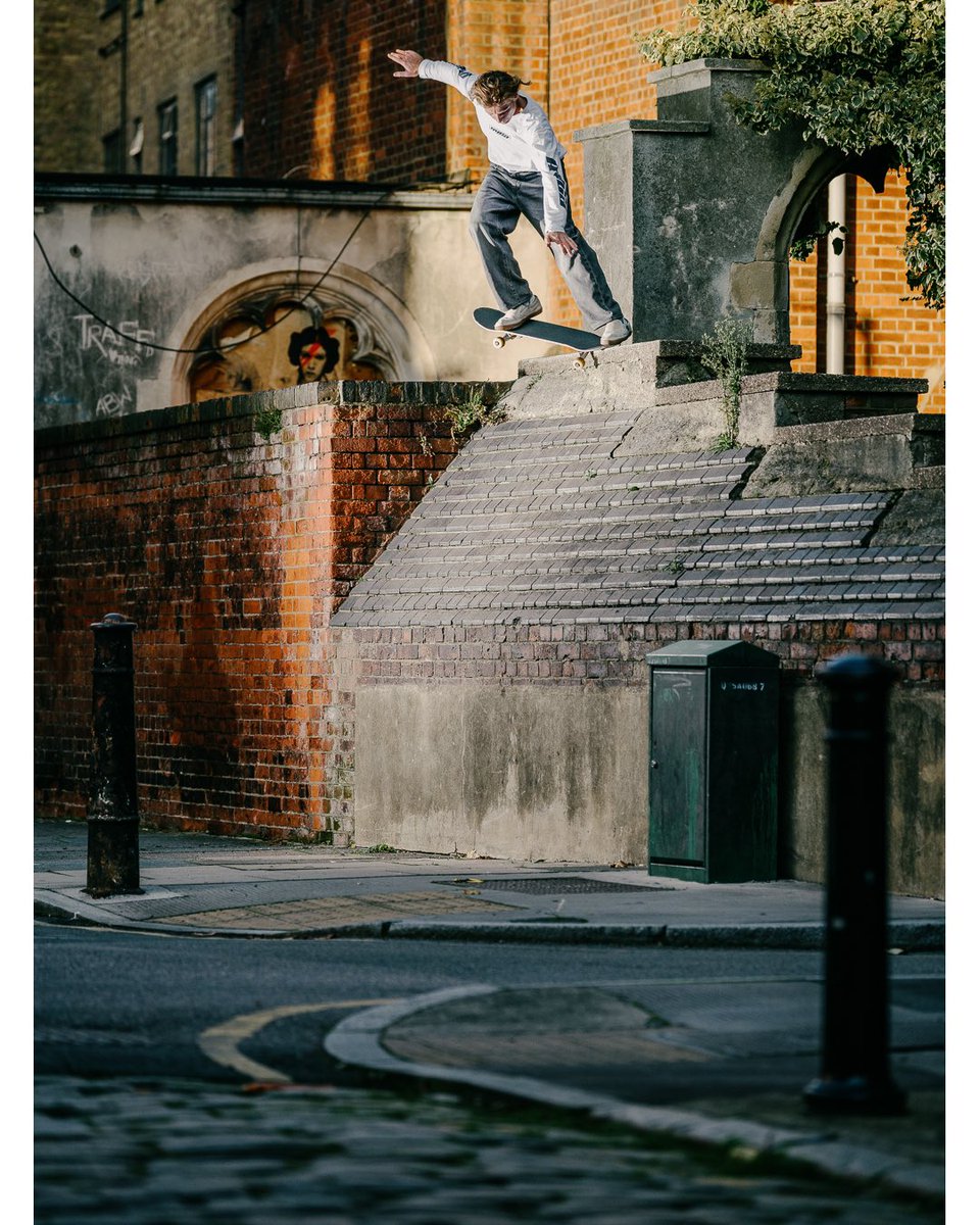 Sam Ashley tweet media