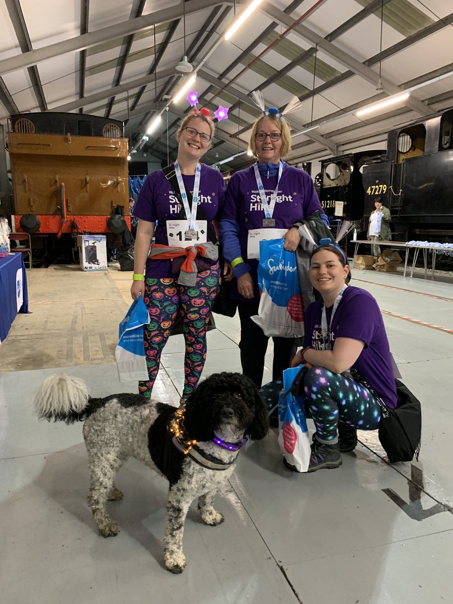 Loved last night doing starlight hike 10K for Sue Ryder. It is always a highlight for me, mum and my sister to get together and remember dad ❤️#sueryder #manorlandshospice #starlight