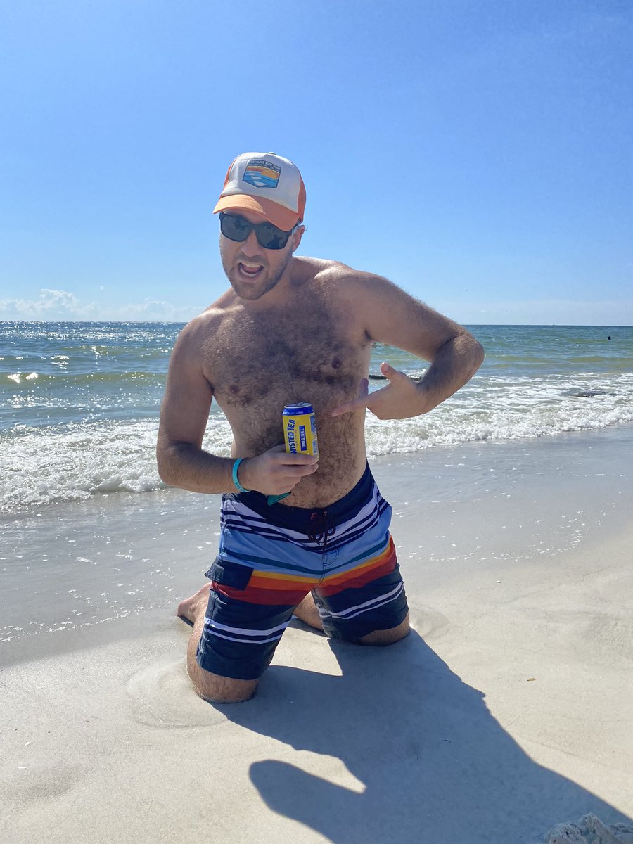 What_the_Hckrt's tweet photo. Working on that @TwistedTea sponsorship #GetTwisted #TwistedTea  #KeepItTwisted #ThotShit #MadBeach @strauss87 https://t.co/0LJYD886cF