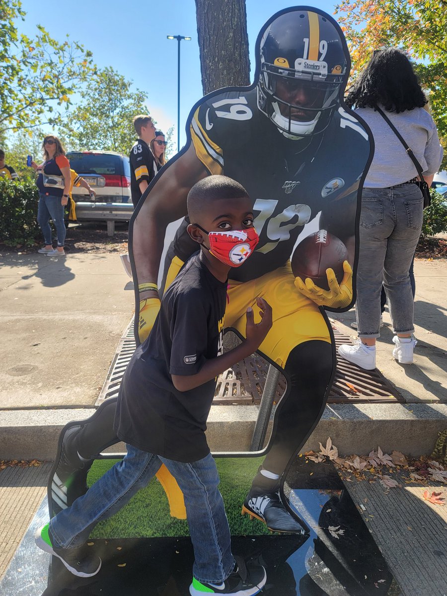 KHNeely's tweet photo. #SNUProud #Steelers #HereWeGo https://t.co/kKksXpDvsc