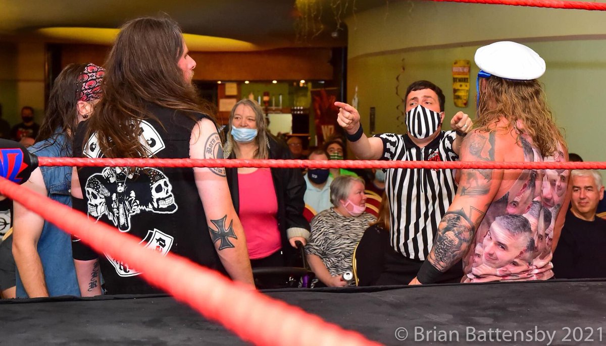 Denzil_Law's tweet photo. Great to be back refereeing for @wrestlezone for the first time since February 2020. Amazing show, great crowd and brilliant matches! #wrestlezone #wrestlezonescotland https://t.co/qkHB1yocZz