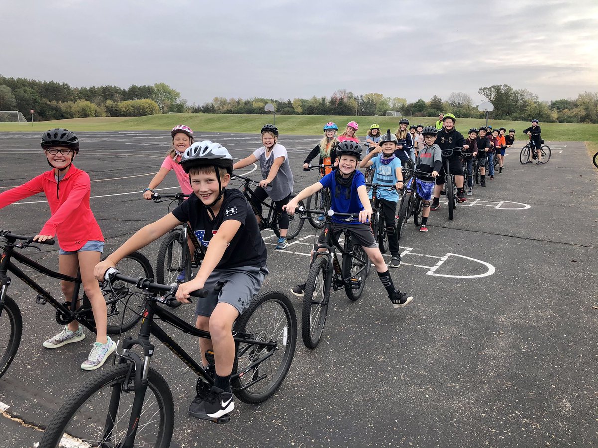 Mrs_Wallerich's tweet photo. Students had a blast on the Cannon Valley Bike Trail this week. #cfelem https://t.co/LzvyKT0dBy