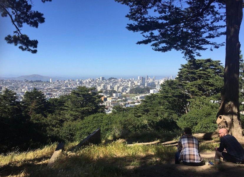 RecParkSF's tweet photo. Happy #walktoaparkday! Every San Franciscan lives within a ten minute walk of one of our 220+ parks. What park is your favorite to walk to? Check here to find one near you: https://t.co/Eg1Y6FgHgJ https://t.co/k4ipPZIJ7p