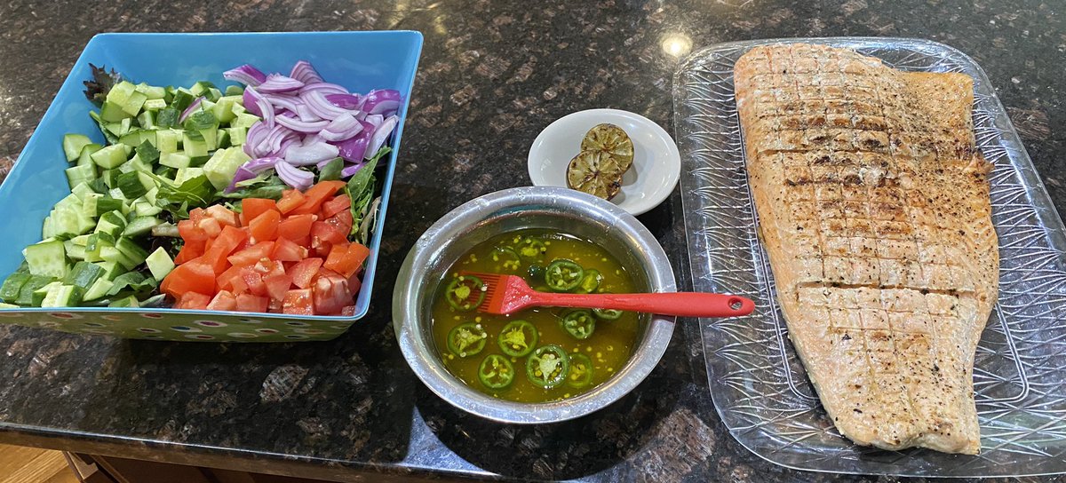 SapnaKmd's tweet photo. Grilling on a rainy day is a perfect activity before going in for #PedsICU call. Highly recommend this recipe for a healthy fresh lunch w/a little kick. #MedTwitterChef 

https://t.co/rXVaavmRpK https://t.co/1bImVoVBH9
