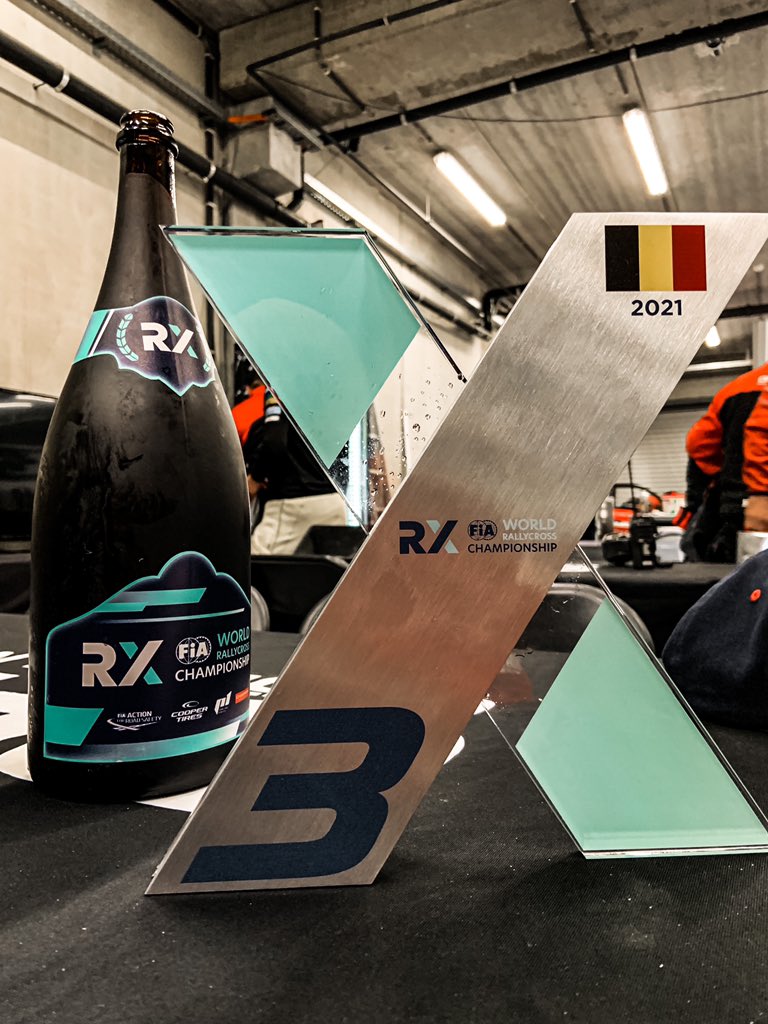 FIRST EVER #WORLDRX PODIUM FOR KRISZTIÁN SZABÓ🍾🥉

🤯 That final was nerve wrecking!

YEEEEEES - 🅿️3️⃣!🎉

#GRXSET #GRX #GronholmRX #SETPromotion #WorldRX #SpaWorldRX #Rallycross