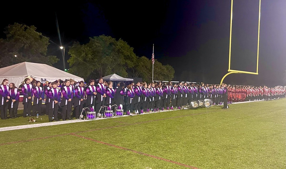 SCPSSuper's tweet photo. Balance.
Blend.
Harmony.
And, Grand Champions!
After a LONG day at the Showcase of Schools, I got to watch our AMAZING Marching Band do their thing. This is a TEAM effort. Grateful for our students, staff, and families. WOW.
#whenworldscollide
#4theH https://t.co/xyNRMa73Po