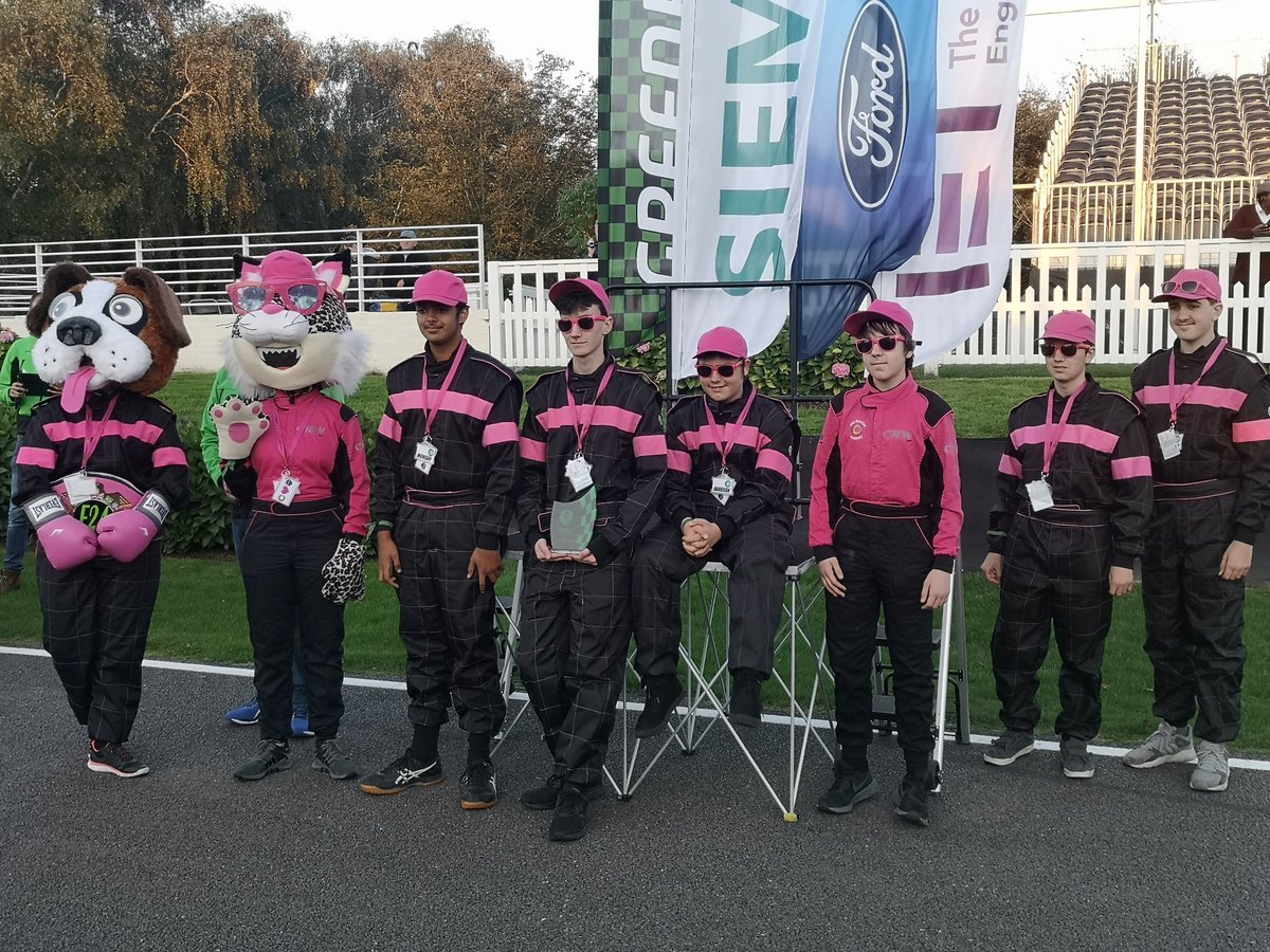 AcademyBourne's tweet photo. Yay, we win again! Best Presented Team at the Goodwood Greenpower International Finals 2021 https://t.co/47wbfXR1Nn