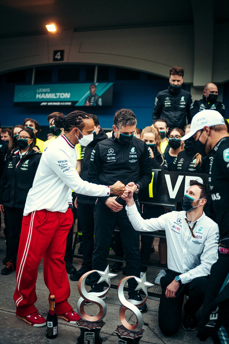 MercedesAMGF1 tweet picture