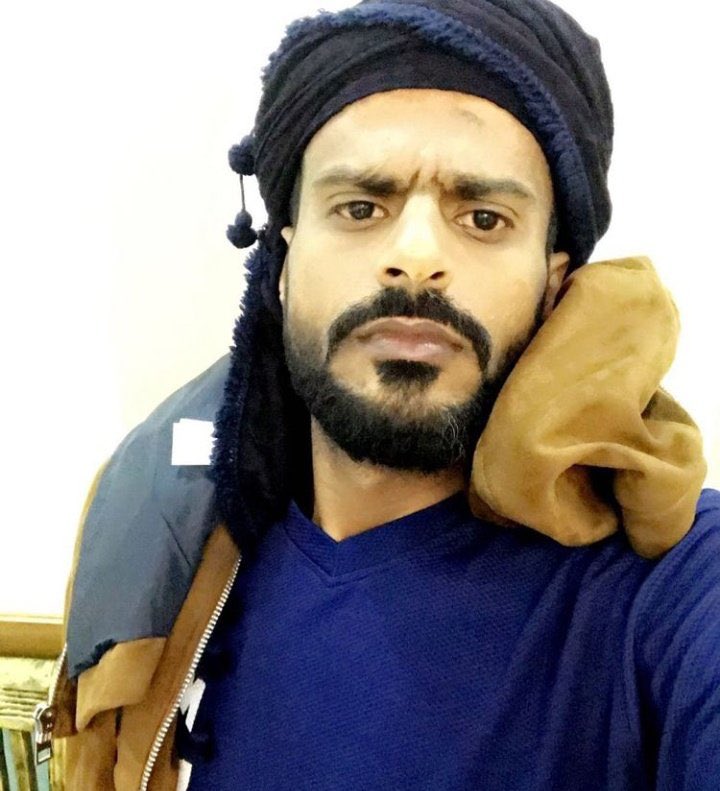 Khaled5Saba's tweet photo. أهلنا في #ظفار اطبعوا قبلة على جبين هذا الرجل نيابة عني ولا توفيه حقه . 
#مبارك_المعشني #هَبَّة_ظفار https://t.co/qdUhtdkutE