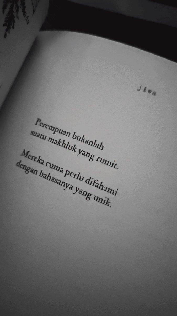 zikikufurika's tweet photo. Teruntuk langit yang bercanda by @MustaqimJiwa https://t.co/IinrzNWgMH
