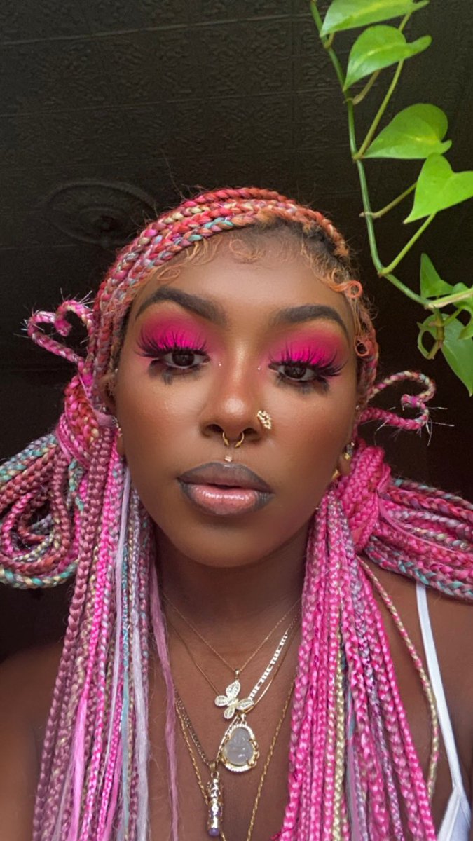 UGLYROLEMODEL's tweet photo. Heart Eater💘 https://t.co/BdFC4crXoC
