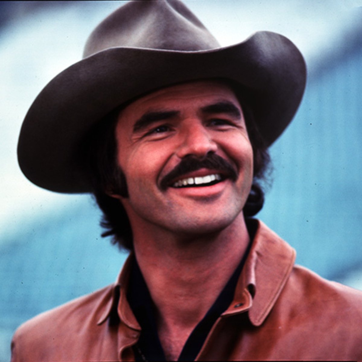 MASKEDMANIACXXX's tweet photo. What Is Your Favorite Burt Reynolds Movie? https://t.co/Qv0Lr4F6PS