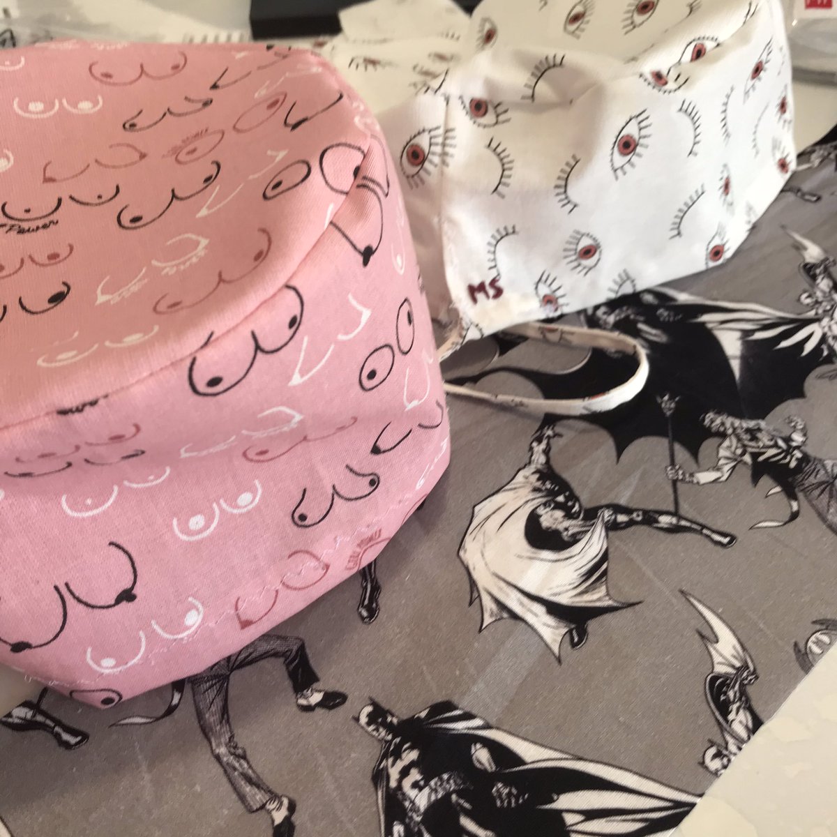 DrPioupiou's tweet photo. 🎄JEU CONCOURS 🎁 
Noël est encore loin, pour vous faire patienter je vous propose de gagner un joli calot dans le tissu de votre choix. 
Rien de plus simple : RT + Follow  
Fin du jeu le 24/10 à 20h. 

Stay Tuned d’autres concours arrivent 🪡🧵🎀 https://t.co/7SohctiUwM