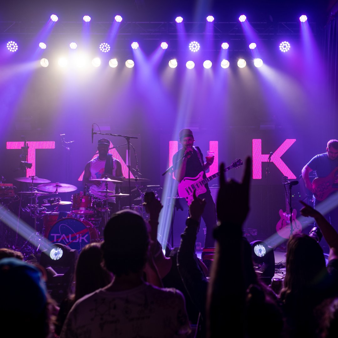 TAUKband's tweet photo. Thank you, Asheville! It felt so great to be back in one of our favorite places again. 

Tour is off to a great start!  

We have a couple days off in #Asheville, what should we do? 

📸: @Lateralusphoto https://t.co/cfEzIAVfJB
