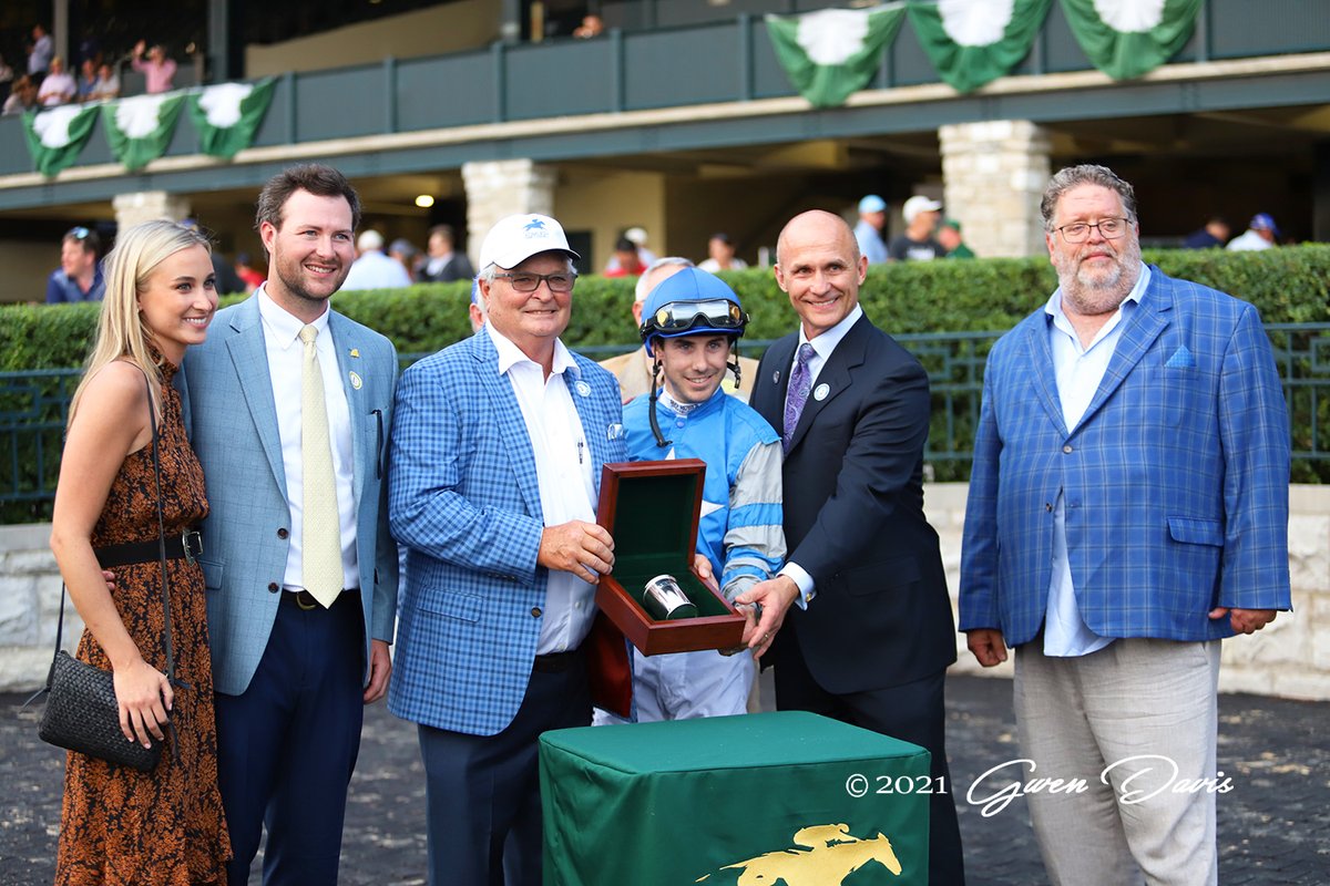 A nice win to end the day <a href="/keeneland/">Keeneland</a> yesterday celebrating with Albaugh Family Stables and <a href="/westpointtbred/">West Point Tbred</a>.  Like celebrating with family!  Great effort from Giant Game under <a href="/JoeTalamo/">Joe Talamo</a>.  #giantscauseway #giantgame