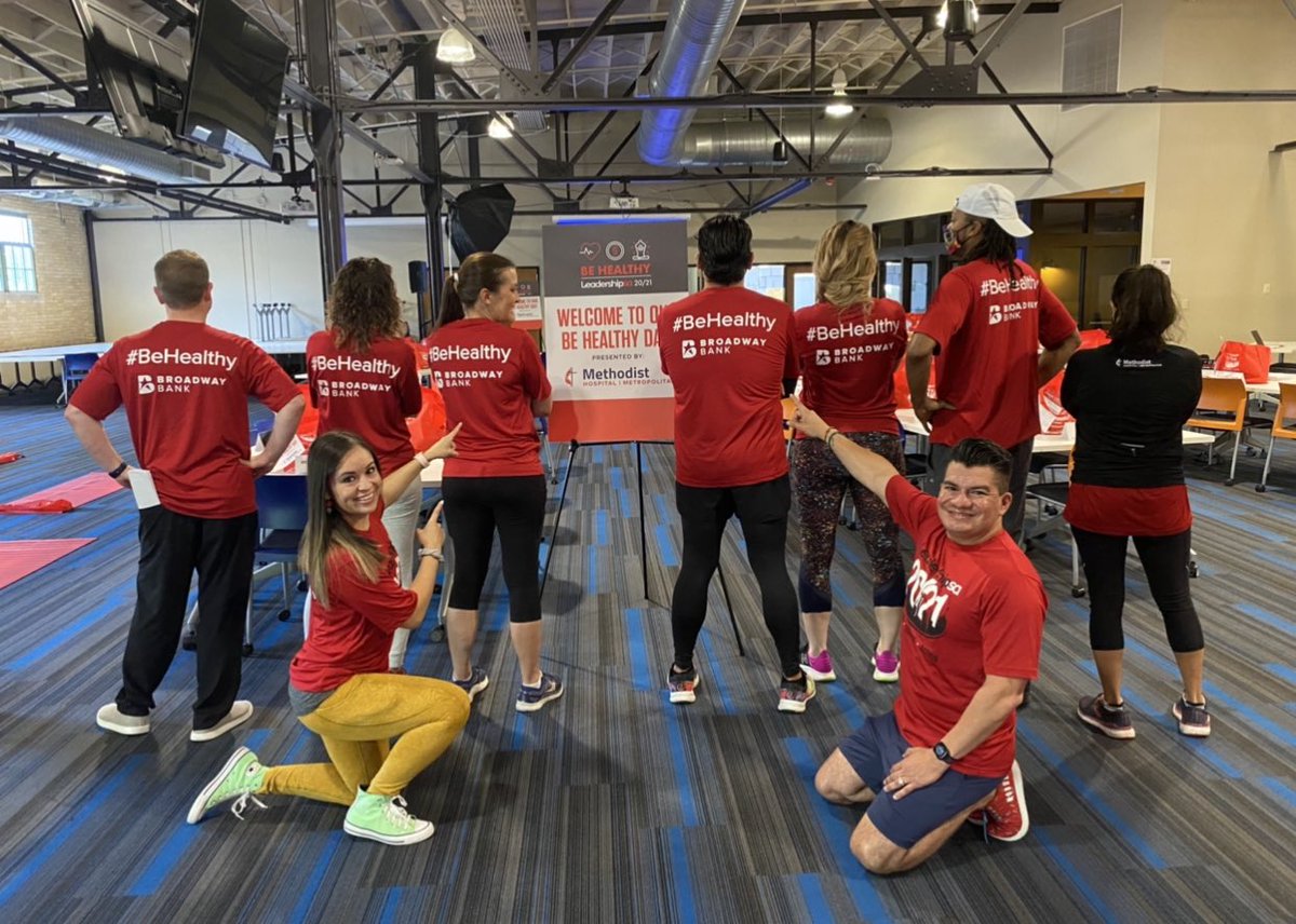 connie_gonz's tweet photo. My 3 year journey with Leadership San Antonio has come to a pause. 🤯 As a graduate of #LSA44 (best class ever), I immediately joined the #LSA45 Steering Committee. We made it through 2 full years 😳, here’s to the most resilient group of 👏🏼 all 👏🏼 time 👏🏼! #longestclassever https://t.co/sR4nlkeWLF