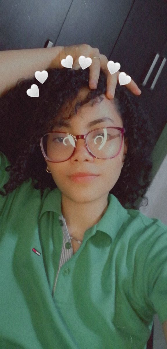 fallinglau's tweet photo. holiiiiss soy de Panamá 🇵🇦 y me gustaría integrarme más al coven, btw ya quiero que sea 14🥺#selfieforPRELUDE #prelude @LaurenJauregui #LaurenJauregui https://t.co/NXexjtCQ40
