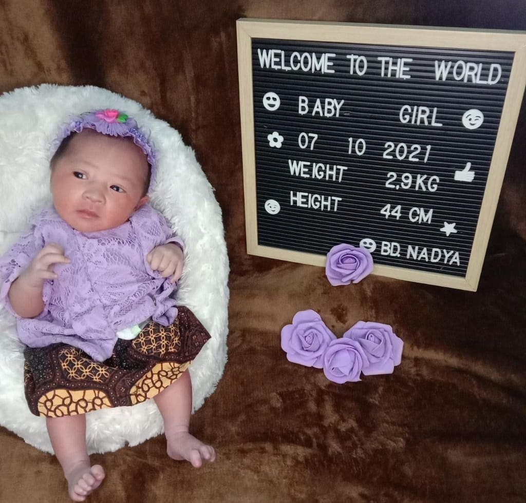 ” Maha besar Allah dengan segala karunianya🙏. 

"KEYSA OKTAVIA HADI" Anak perempuan kesayangan yang lahir di bulan oktober yang semoga kelak ia dewasa nanti akan menjadi seorang pembimbing, berguna bagi nusa, bangsa dan agama.” amin🤲