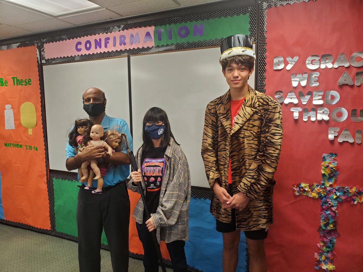 GermanSchoolPhx's tweet image. This was from a recent assignment wherein Arun's students were tasked with presenting a fairy tale in German. These students presented Aschenputtel, the German version of Cinderella.
#aschenputtel #cinderella #homeworkassignments #germanfairytales #germanschoolphoenix