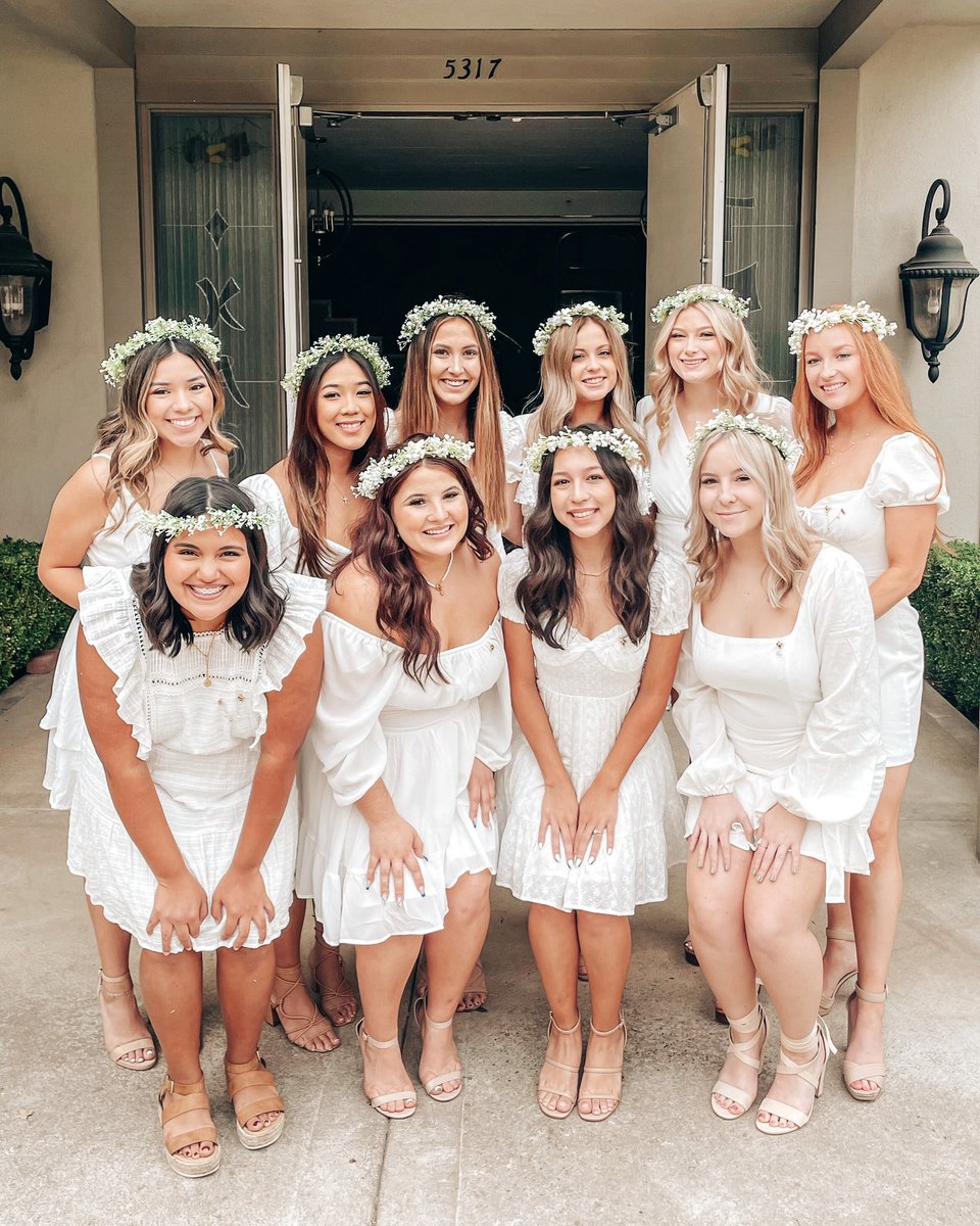 Reminiscing about preference morning &amp; our beautiful senior sisters ✨💫