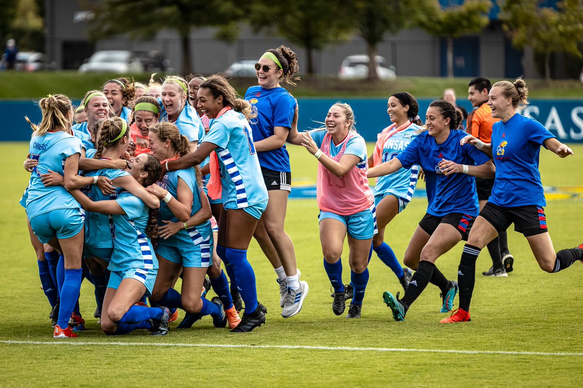 Kansas Jayhawks tweet media