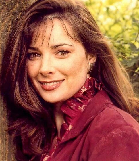 Happy birthday to the lovely Nicola Bryant who played Peri in Doctor Who.   