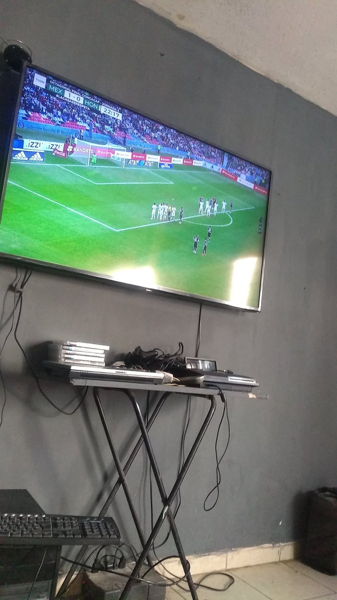 jackrmz's tweet image. #DeRegiosParaRegios somos los mejores la afición regia 💪💪💪