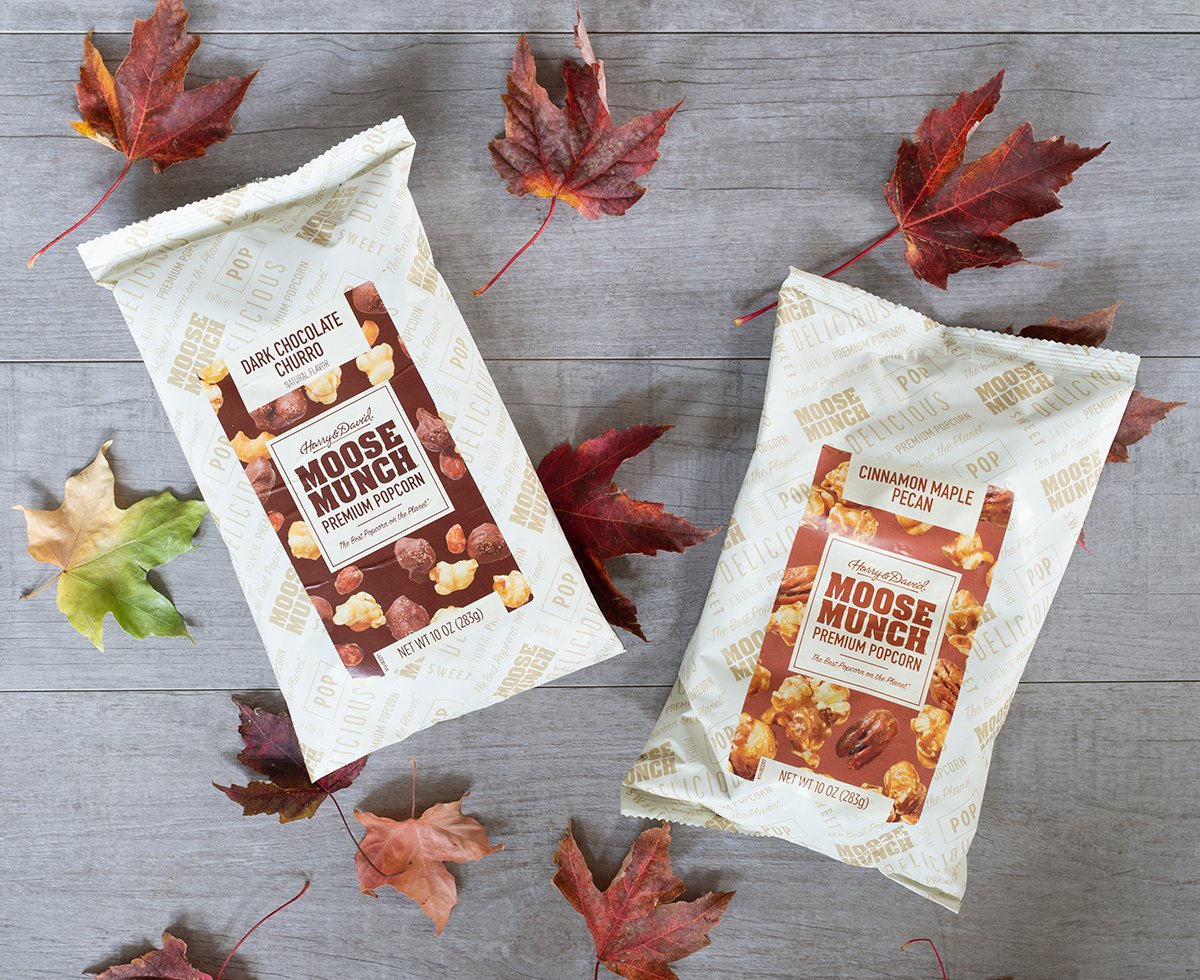 MooseMunch's tweet photo. Our fall flavors are back! Are you team cinnamon maple or chocolate churro? https://t.co/D8cGU35LX1
